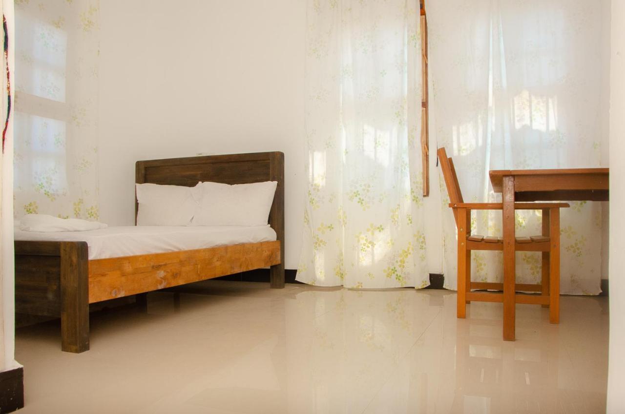 Mudi House Hotel Джамбиани Екстериор снимка