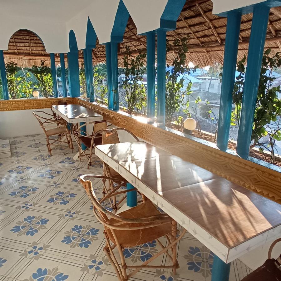 Mudi House Hotel Джамбиани Екстериор снимка