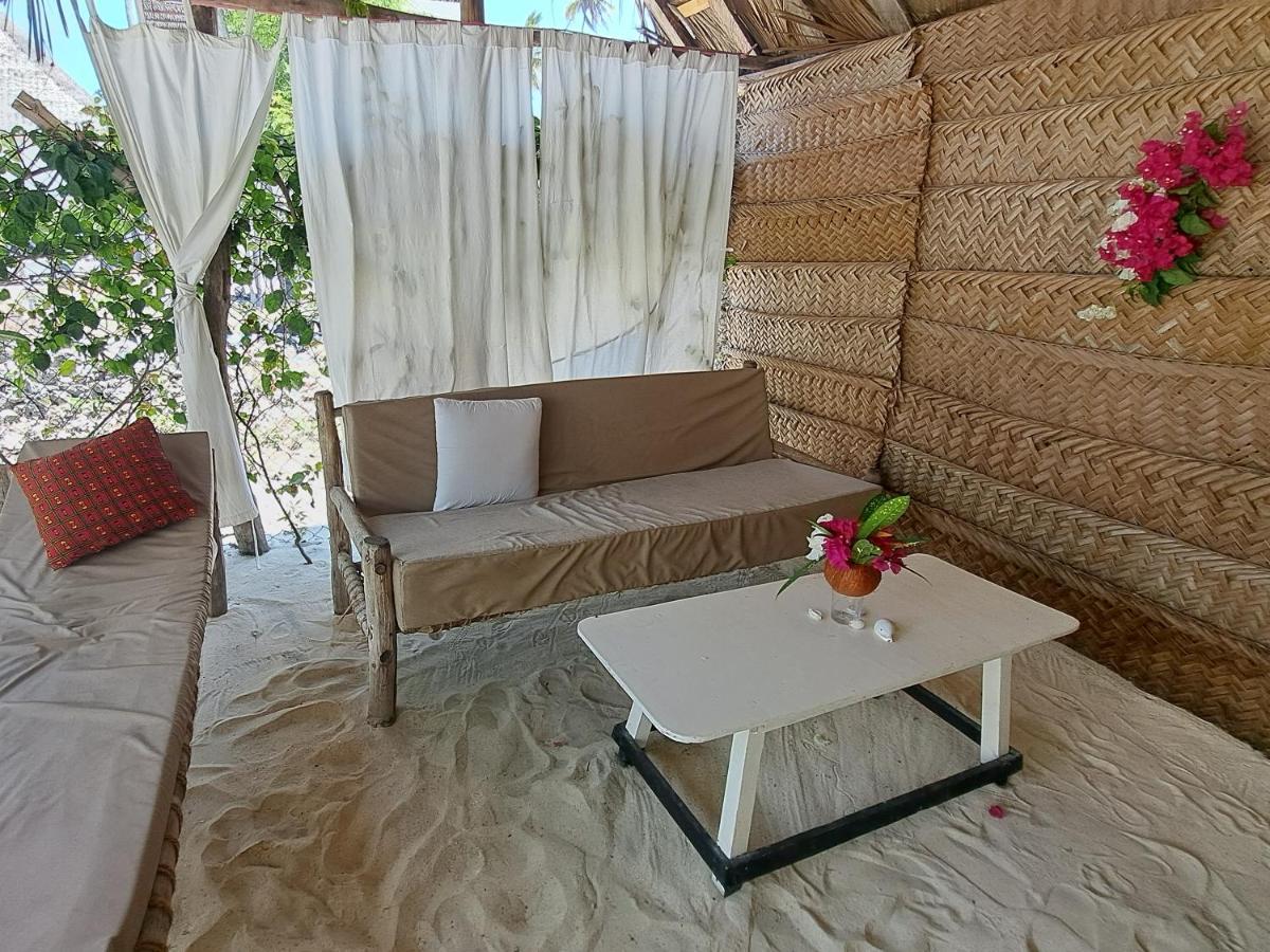 Mudi House Hotel Джамбиани Екстериор снимка